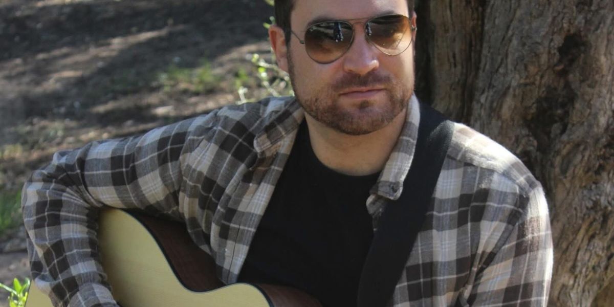 Live Music: Jordan Okrend